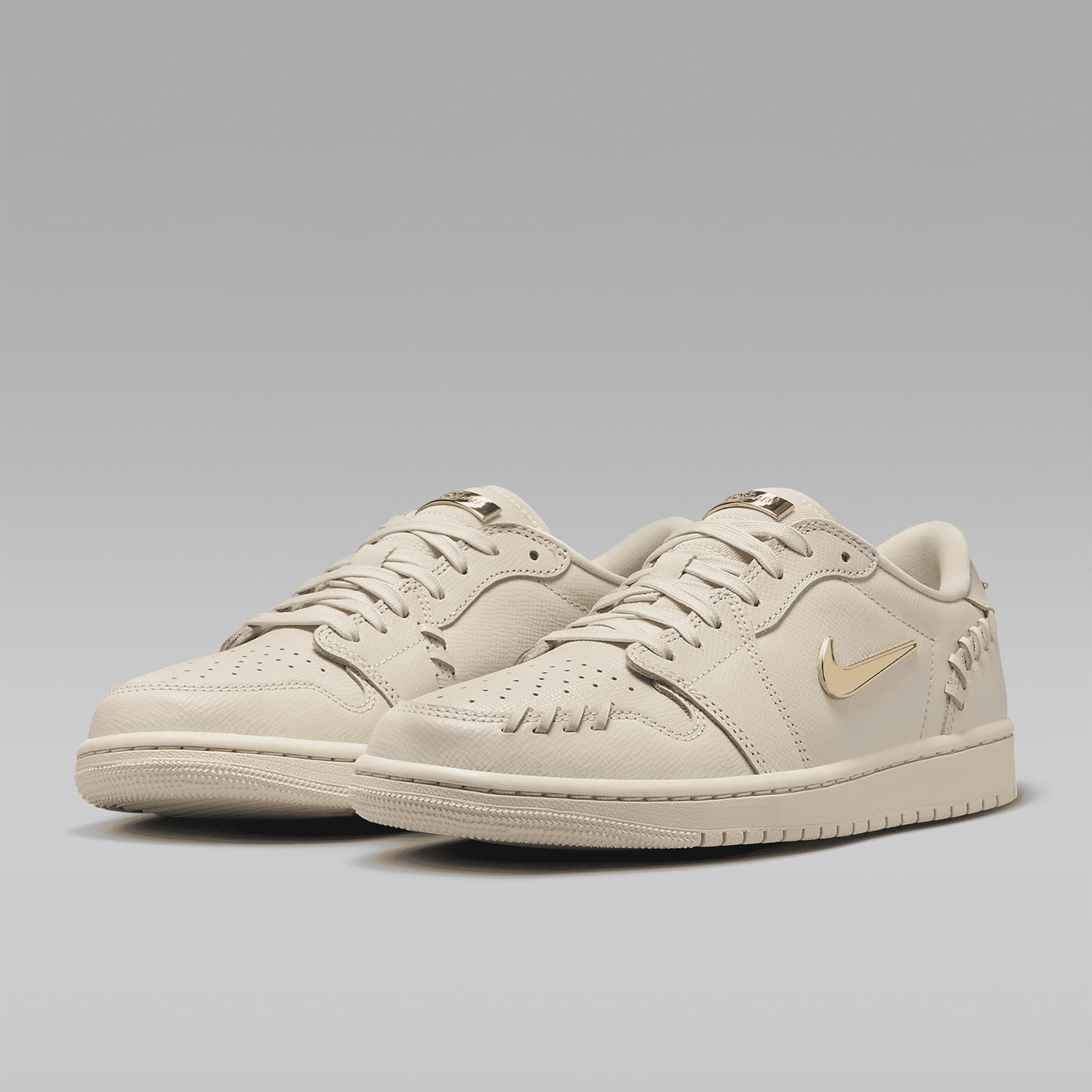 Nike Authentic Air Jordan 1 MM - Women'S Shoes Nike Jordan avis et prix