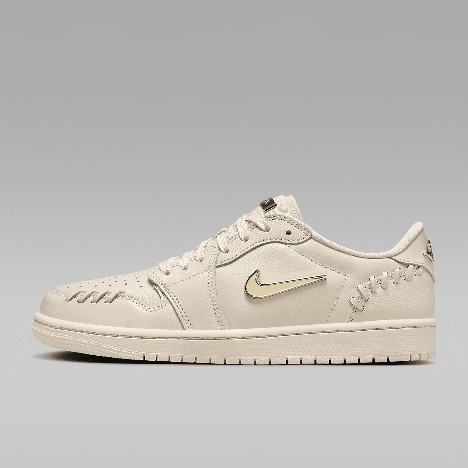 Nike Authentic Air Jordan 1 MM - Women'S Shoes Nike Jordan avis et prix