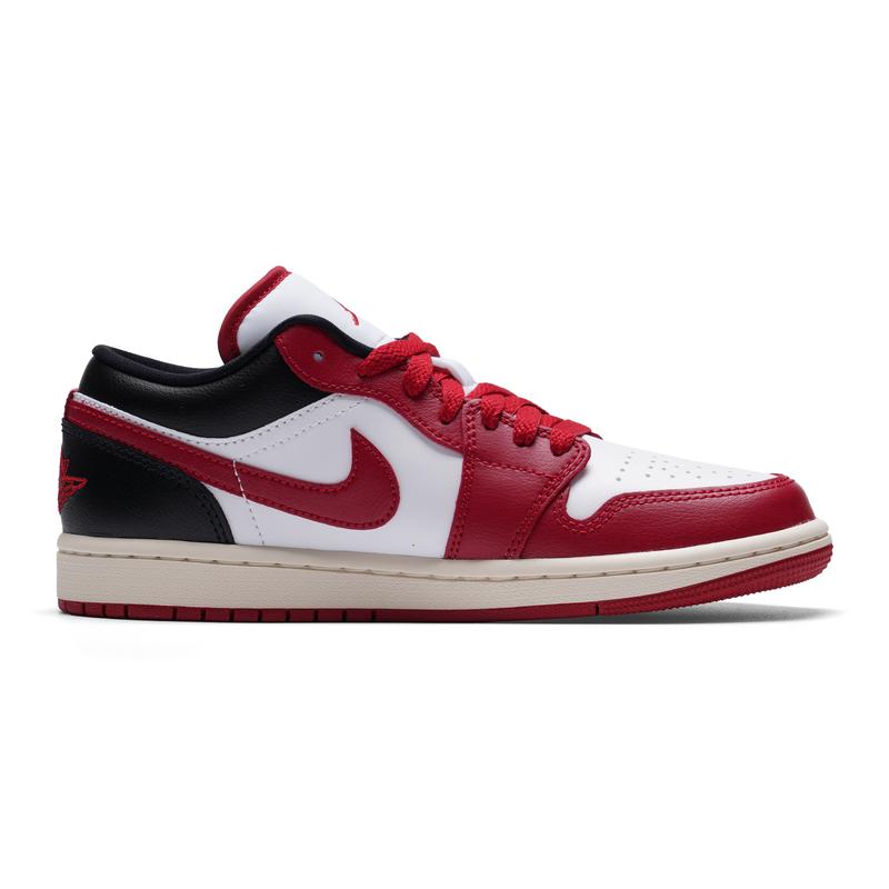 Nike Women's Basketball Shoes  - Women'S Shoes Nike Jordan avis et prix