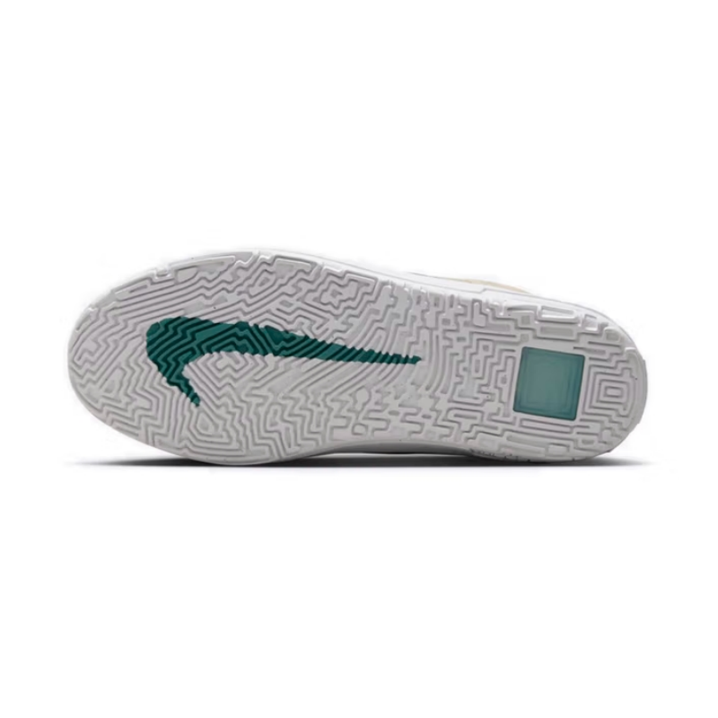 Nike's New Sb Series Lightweig - Women Shoes Must Have avis et prix
